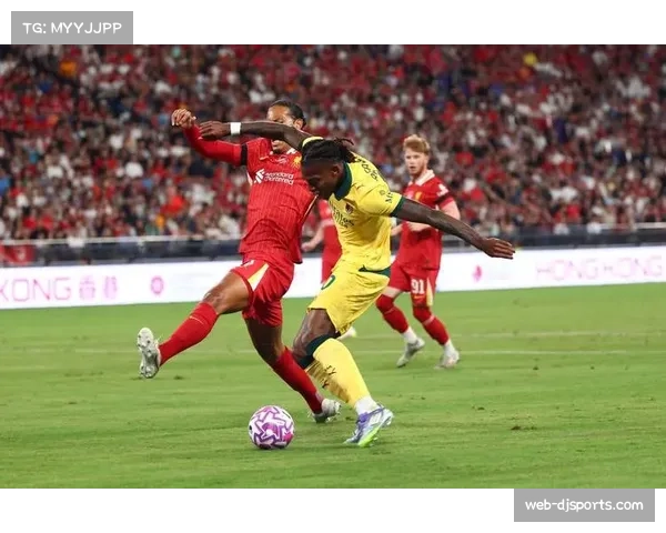 通讯纪实:远征军之夜,随军记录利物浦球迷在米兰城的客场之旅 通讯纪实:远征军之夜,随军记录利物浦球迷在米兰城的客场之旅