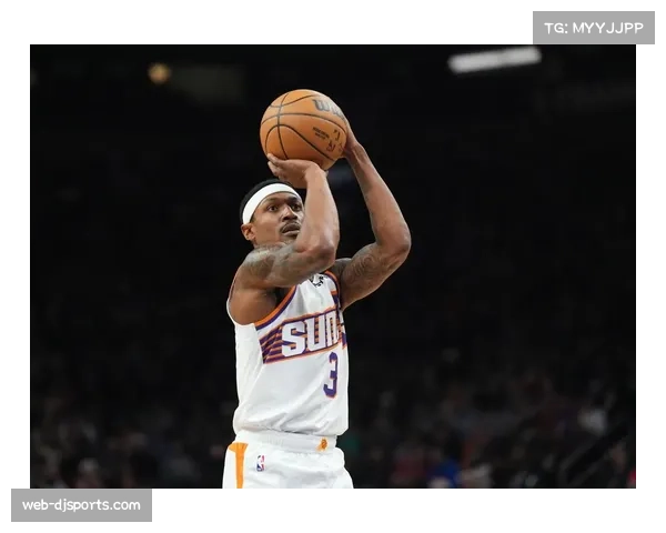 芝加哥天空队核心球员坎迪斯·帕克因脚踝伤势 将缺席接下来两周比赛